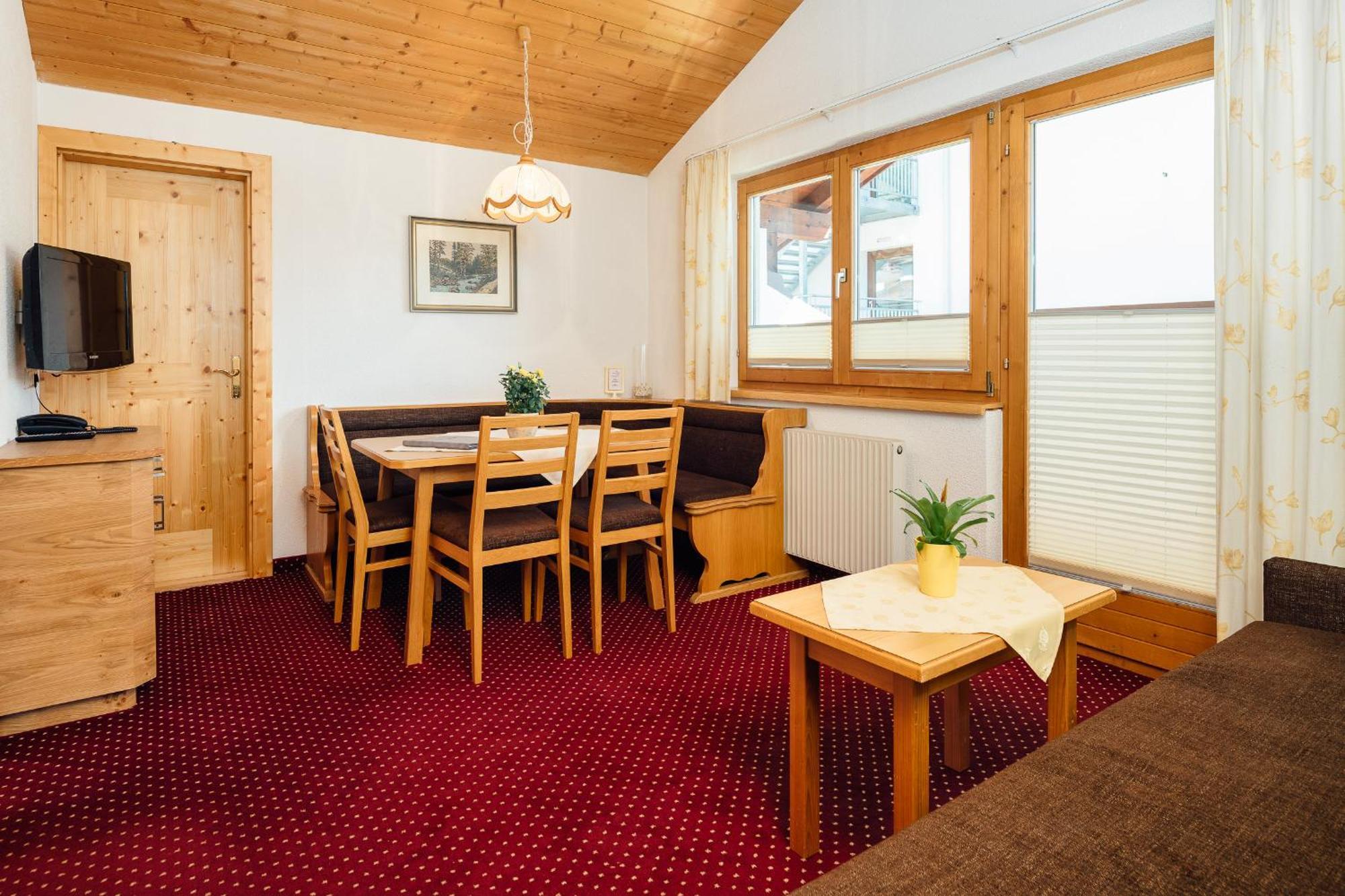 Haus Central Serfaus Eksteriør billede